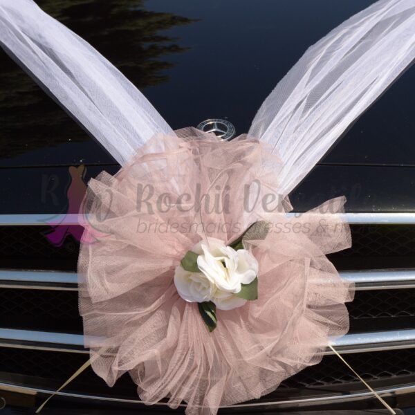 Decor masina pentru nunta cu pampon din tulle si flori din spuma - Roz Prafuit - imagine 2